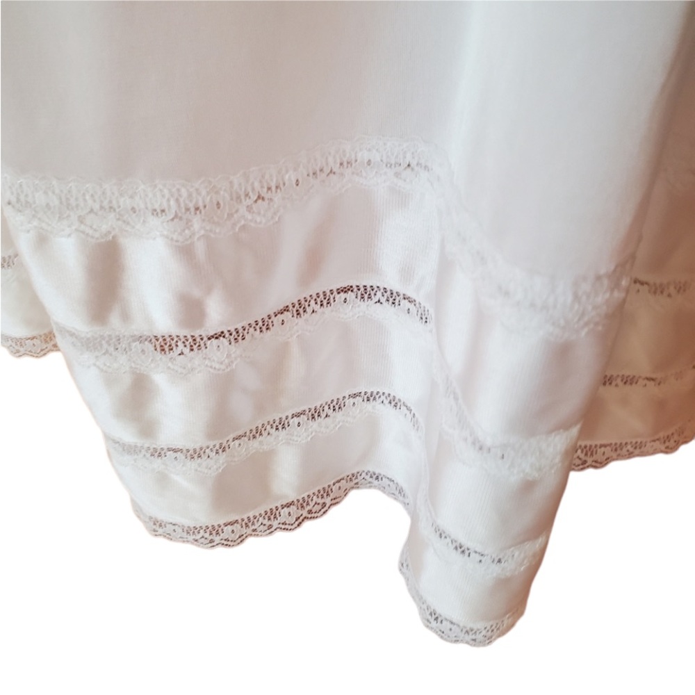 Vintage‎ Adonna White Lace Trim Slip/Nightgown - Picture 3 of 6